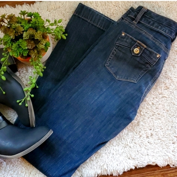 WHBM Jeans (Juniors) - Picture 11 of 11